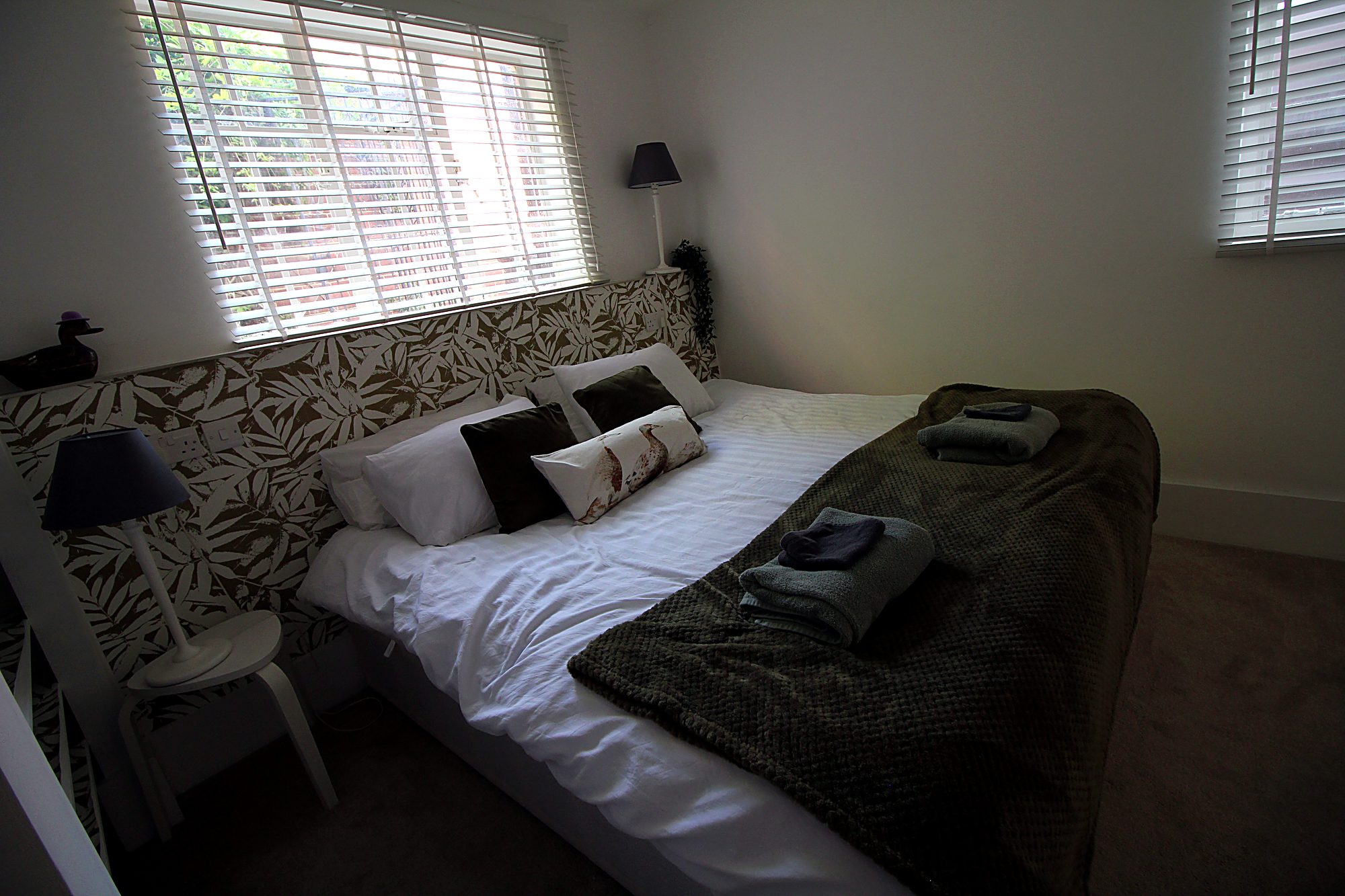 Eaves bedroom made up with twin beds
